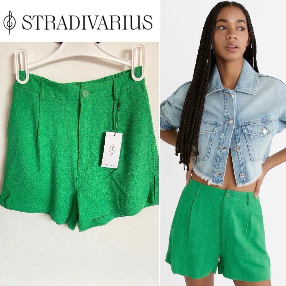 Stradivarius SHORT FLUIDE PLISSÉ AVEC DU LIN